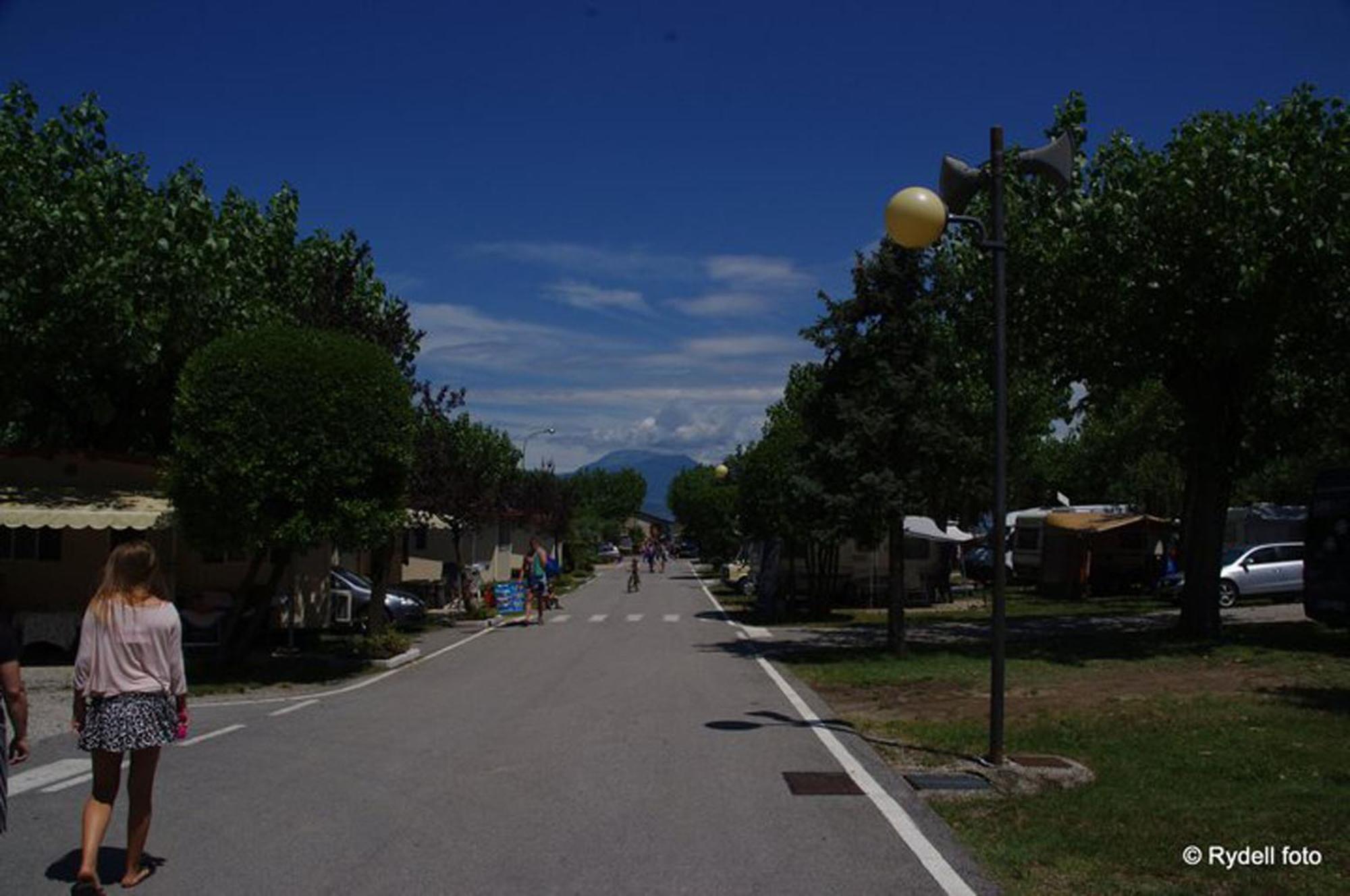 Camping Wien Пескьера-дель-Гарда Экстерьер фото